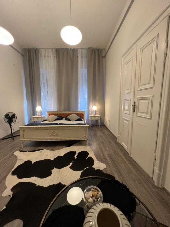 Csaky Palace Bratislava 3 Luaran gambar