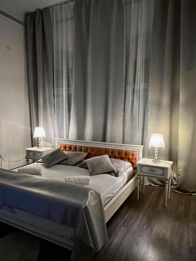 Csaky Palace Bratislava 3 Luaran gambar